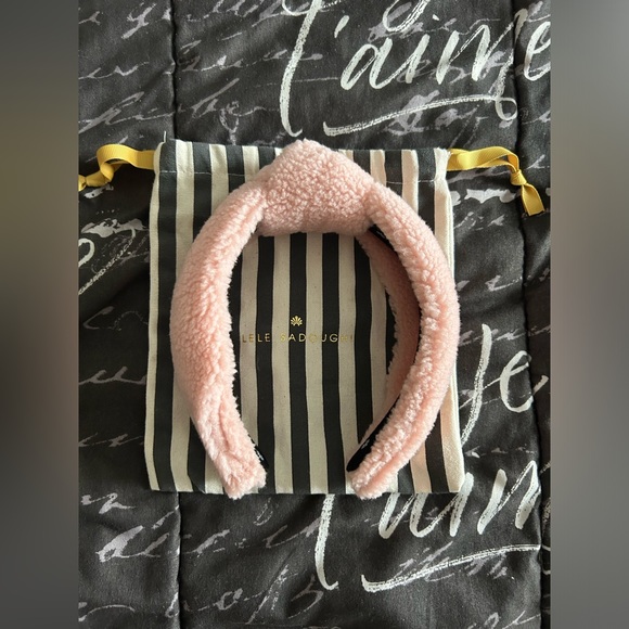 Lele Sadoughi Blush Sherpa Headband - Picture 2 of 5